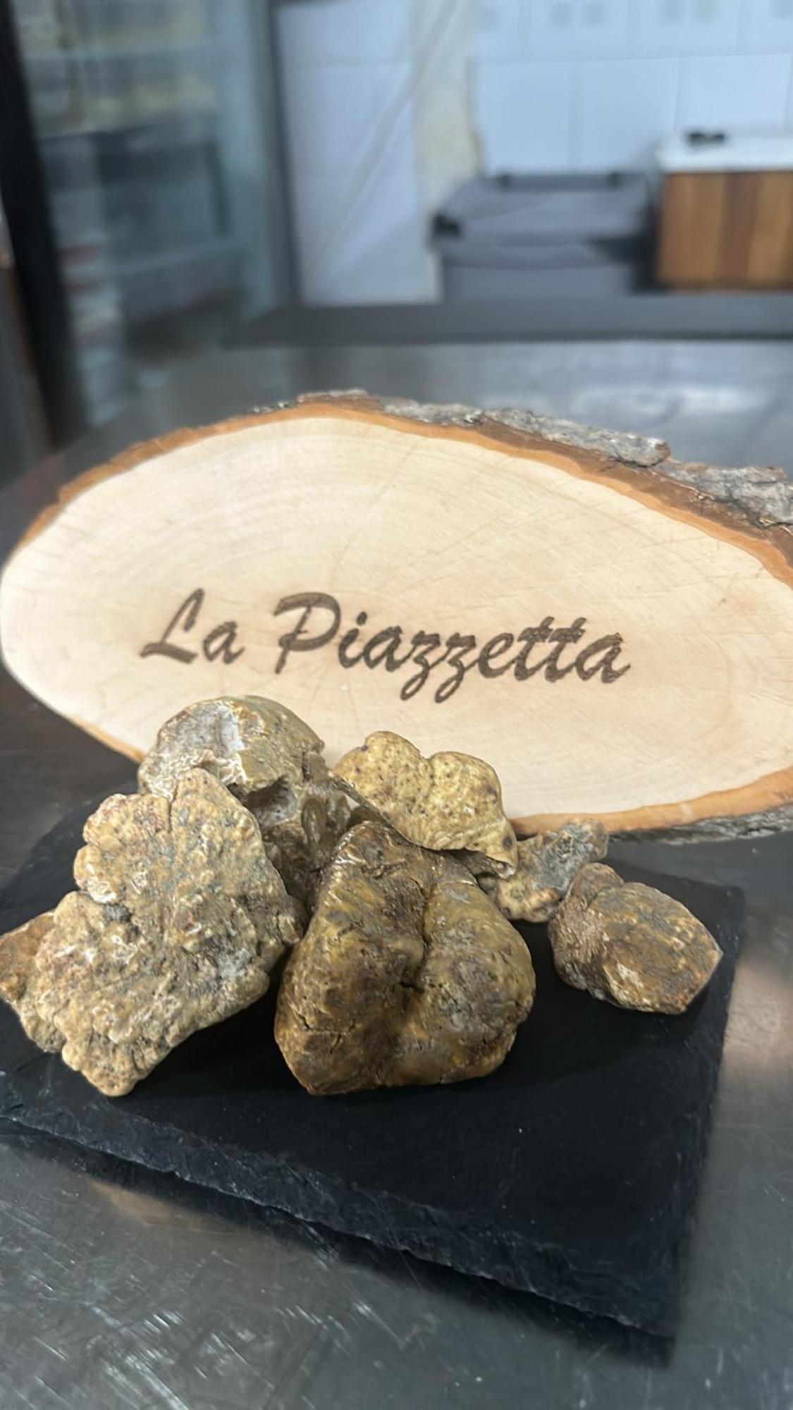 וידיצ'אטיקו Hotel La Piazzetta מראה חיצוני תמונה