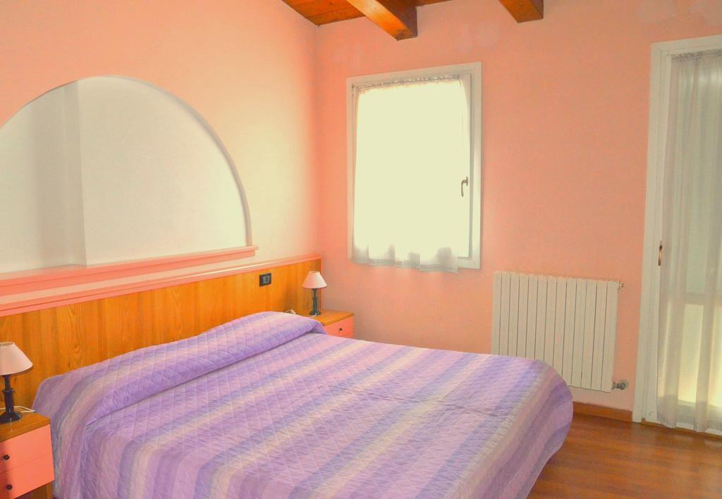 וידיצ'אטיקו Hotel La Piazzetta חדר תמונה